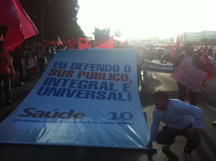 Lideranças na luta pela aprovação dos 10% do PIB para saúde/ Foto: Fenafar